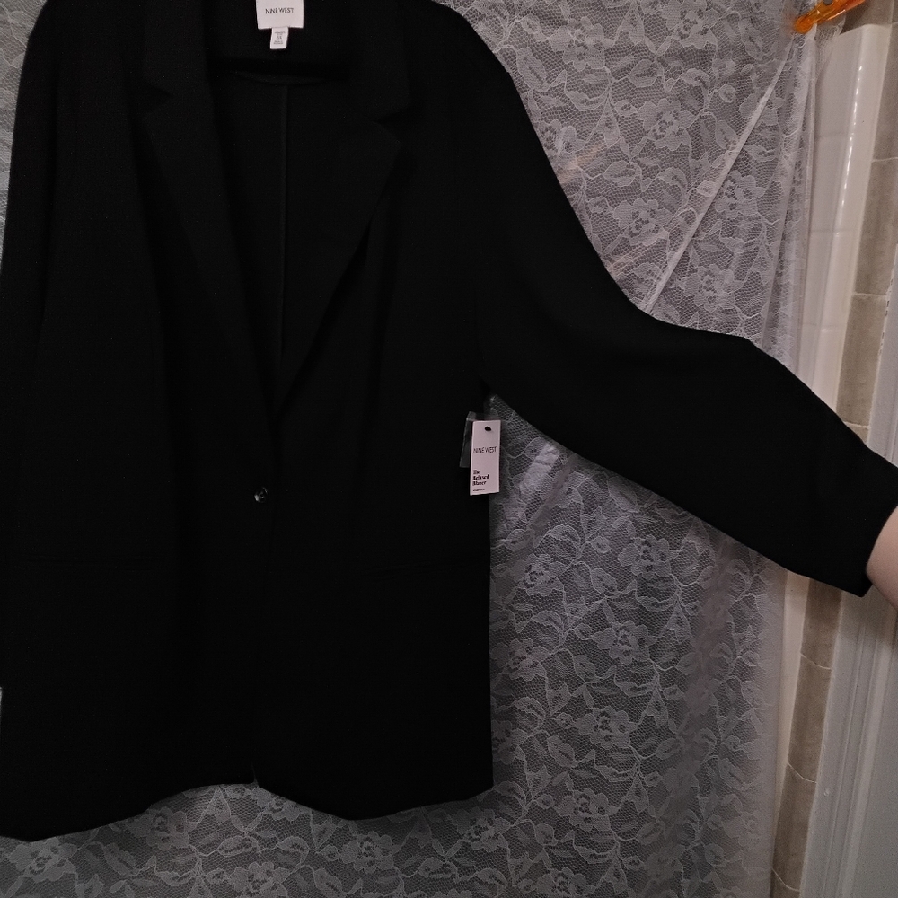 Nine West Classic Black Blazer - Picture 5 of 5